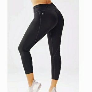 Gia Solid Powerlite Capri